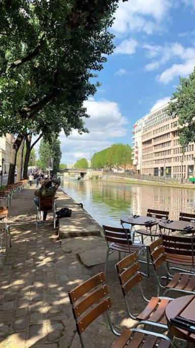 Appartement Full House Canal Saint-martin Parijs